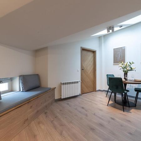 Milu Apartments Sebastiana Краков Экстерьер фото